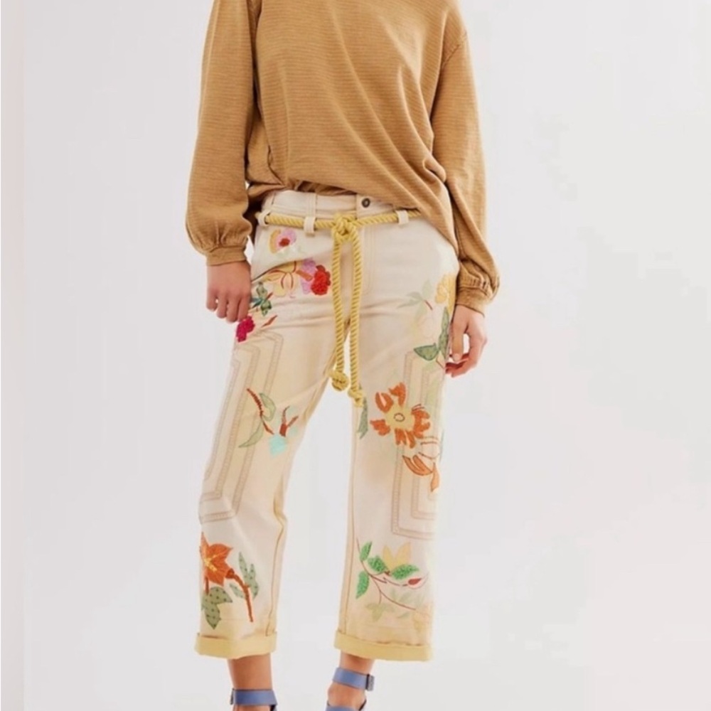 NWT Floral Embroidered Free People Pants